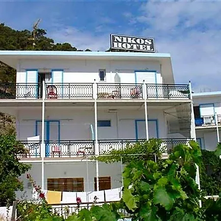 Nikos Aparthotel