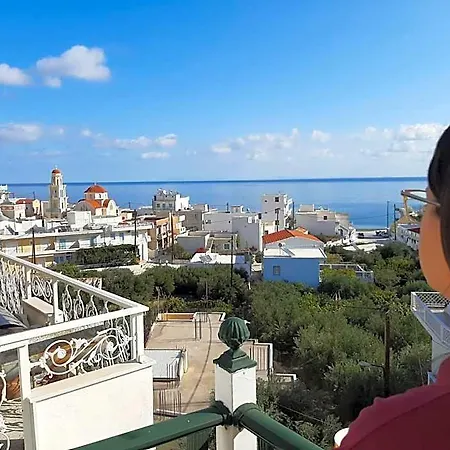 Nikos Hotel Argos